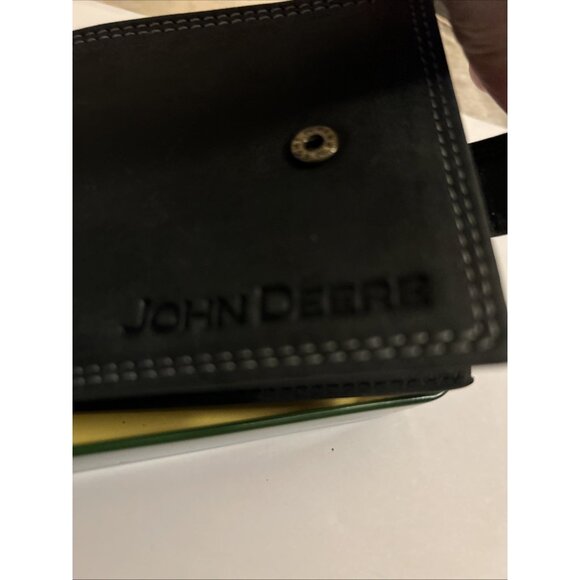 John Deere Men's Wallet Deep Gray W/Logo Passcase Leather Wallet New - Picture 11 of 12